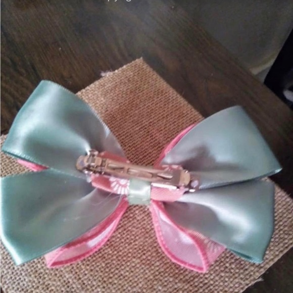 Little Miss Boutique Fantabulous Bows , Makes Bows, headbands, clips and tutus - Picture 7 of 15